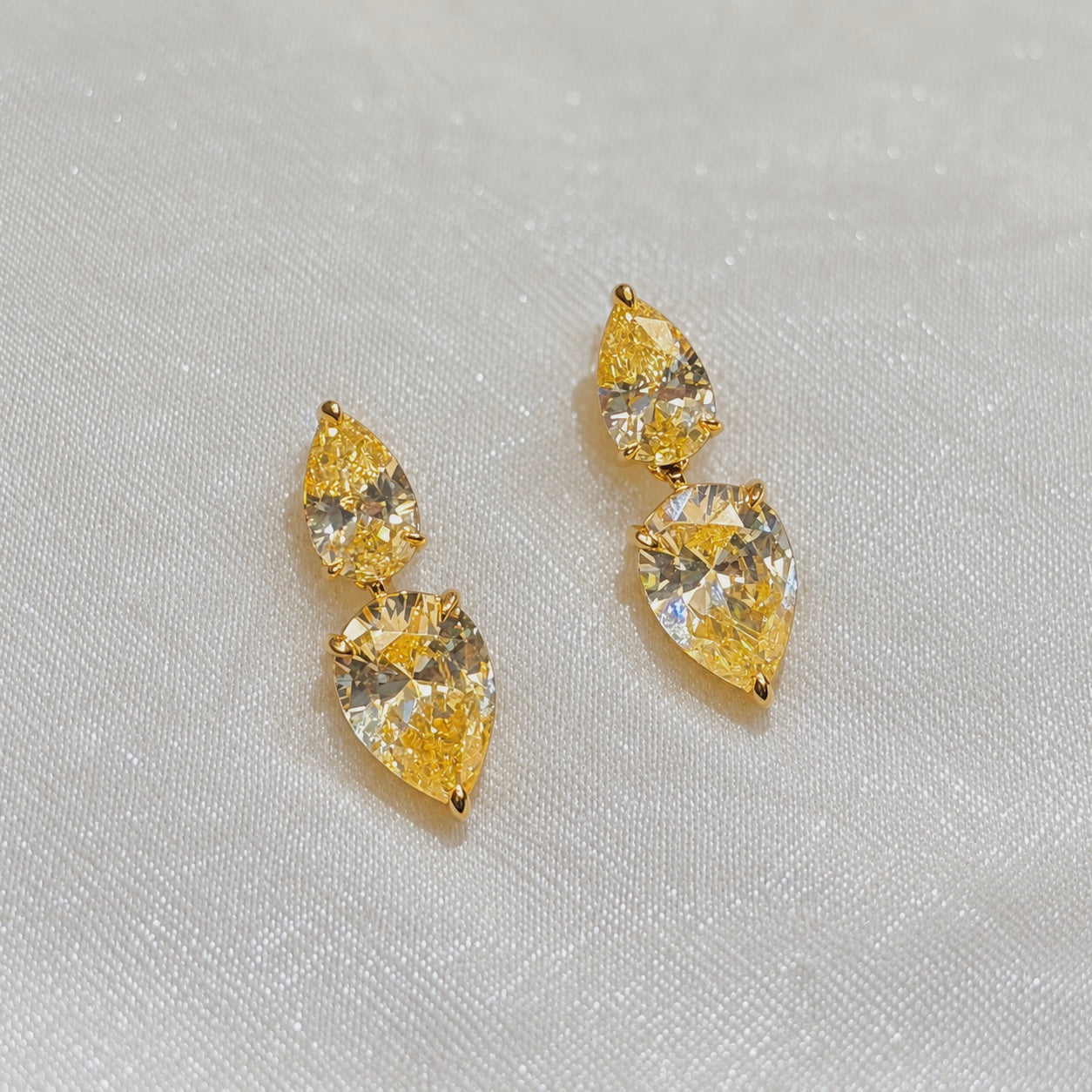 Goutte Solaire Earrings