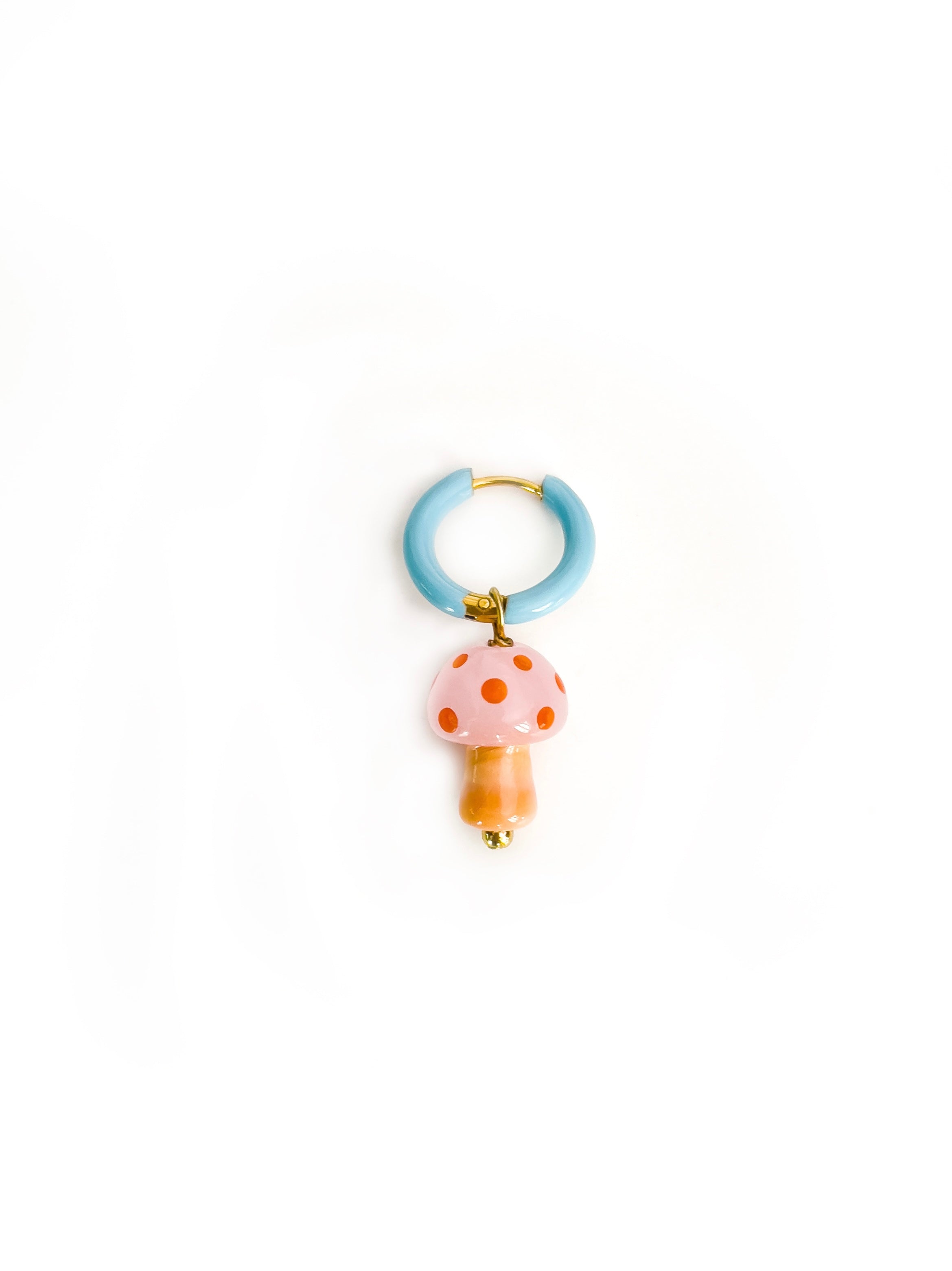Momo earring (single)